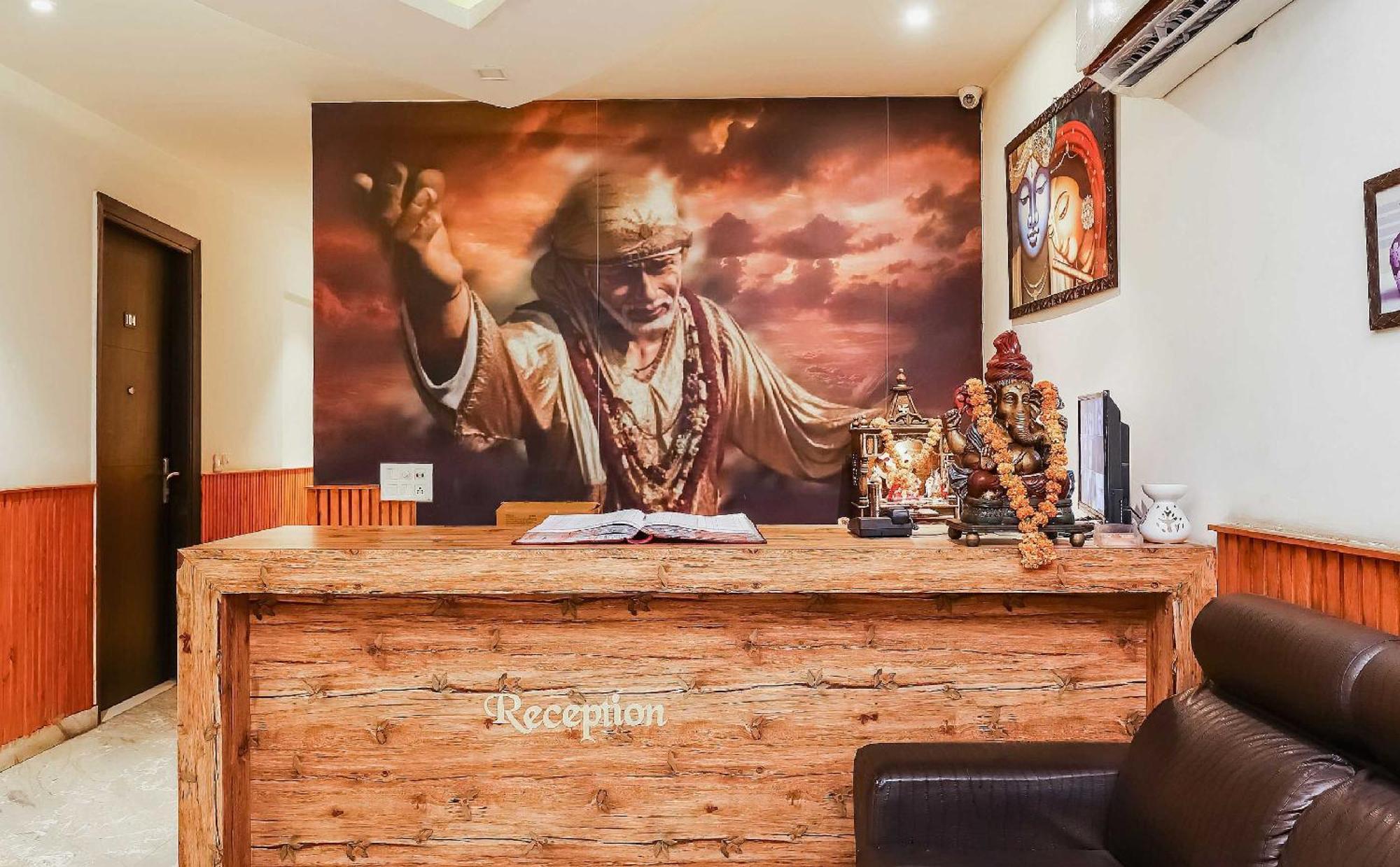 Hotel O Shri Sai Delhi Kültér fotó