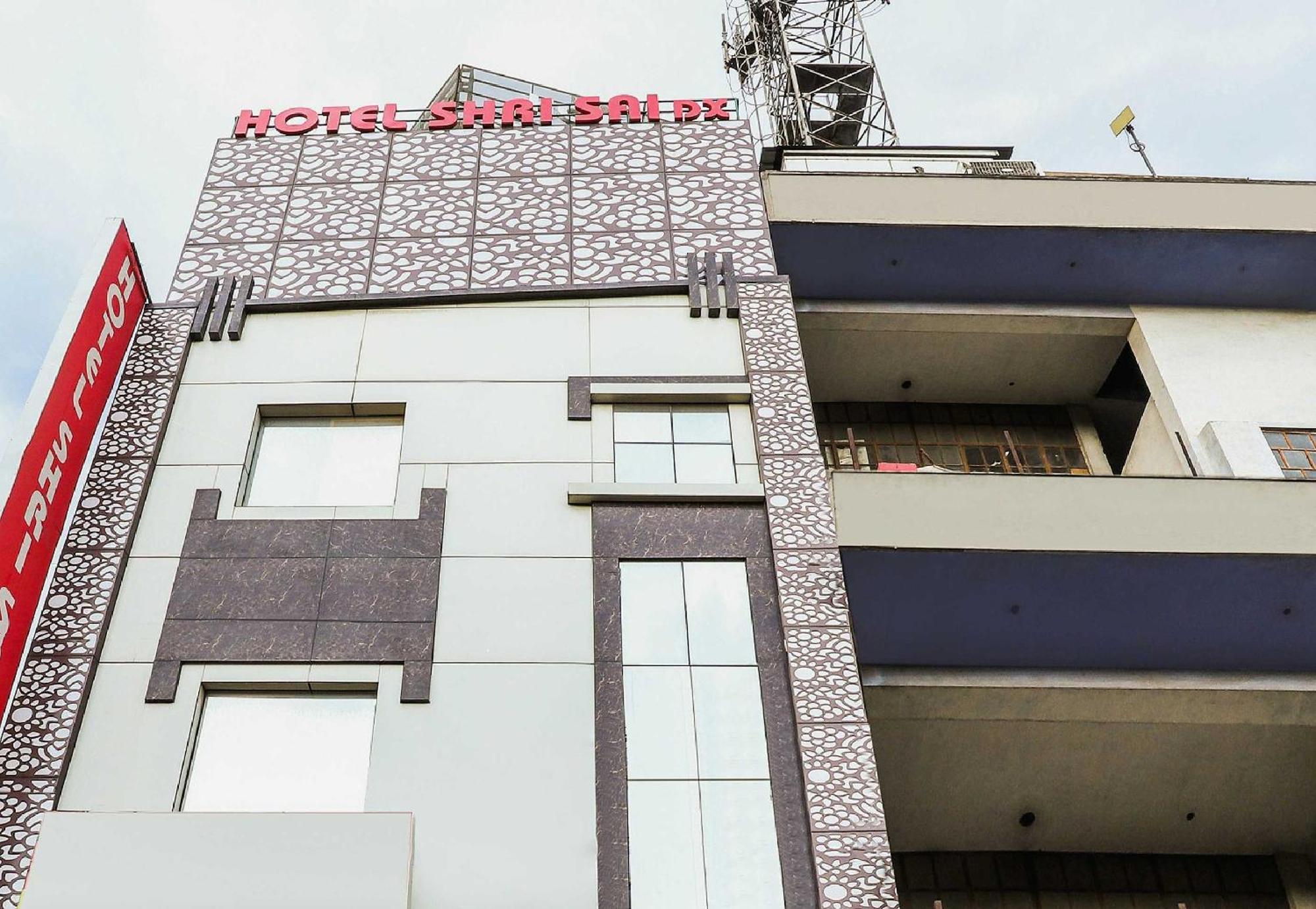 Hotel O Shri Sai Delhi Kültér fotó